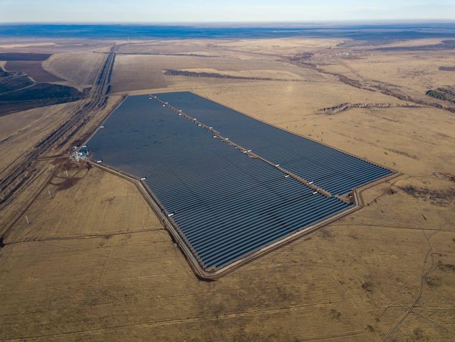"Т Плюс" запускает крупнейшую солнечную электростанцию