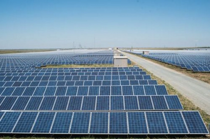 Три солнечные электростанции подключили к своим сетям специалисты астраханского филиала МРСК Юга